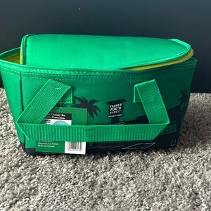 NWT Trader Joe’s Mini insulated tote